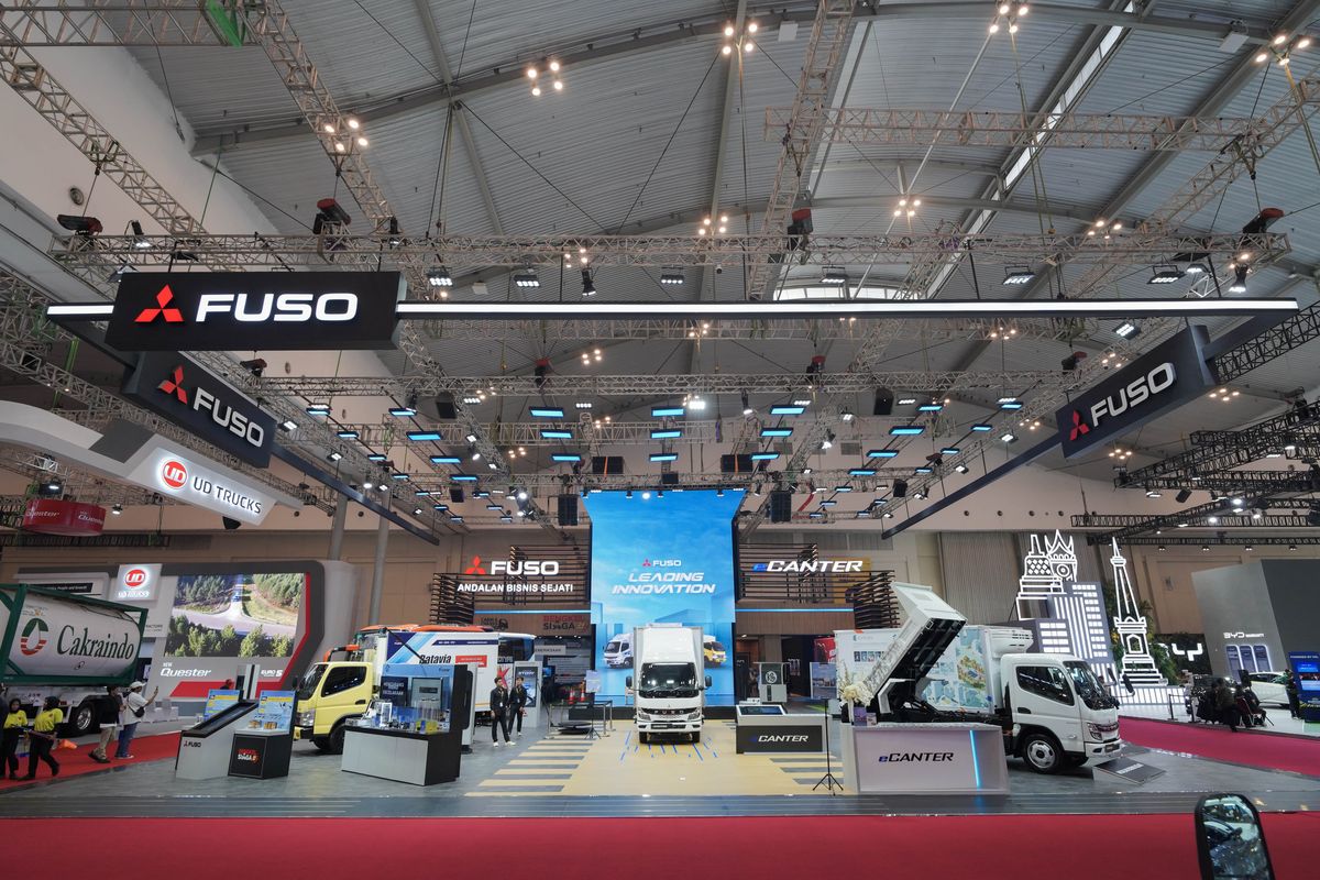 Canter Jadi Model Terlaris Fuso di GIIAS 2024